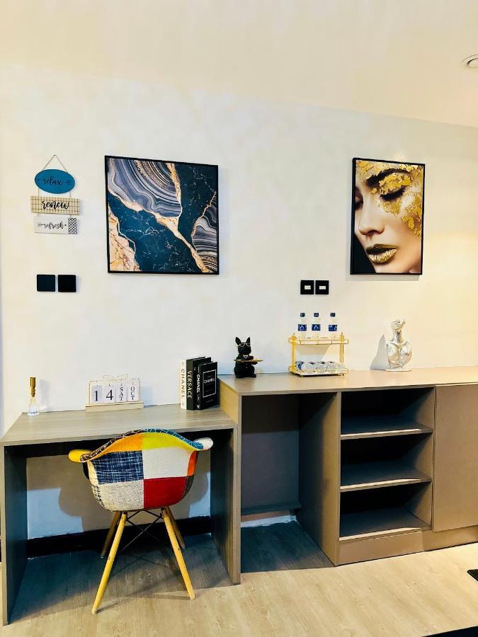Escada Next Level Luxurious Home Ναϊρόμπι Εξωτερικό φωτογραφία