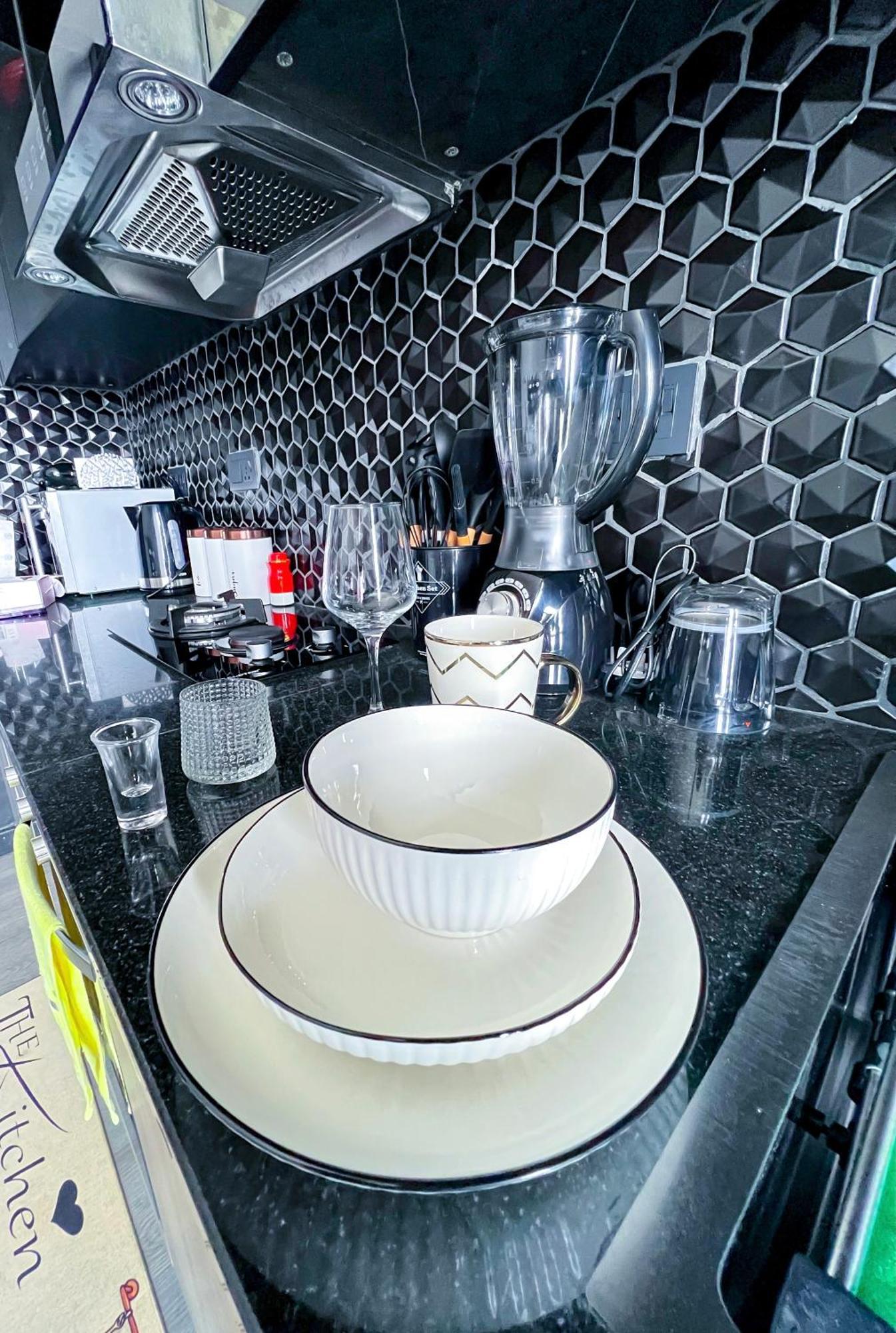 Escada Next Level Luxurious Home Ναϊρόμπι Εξωτερικό φωτογραφία